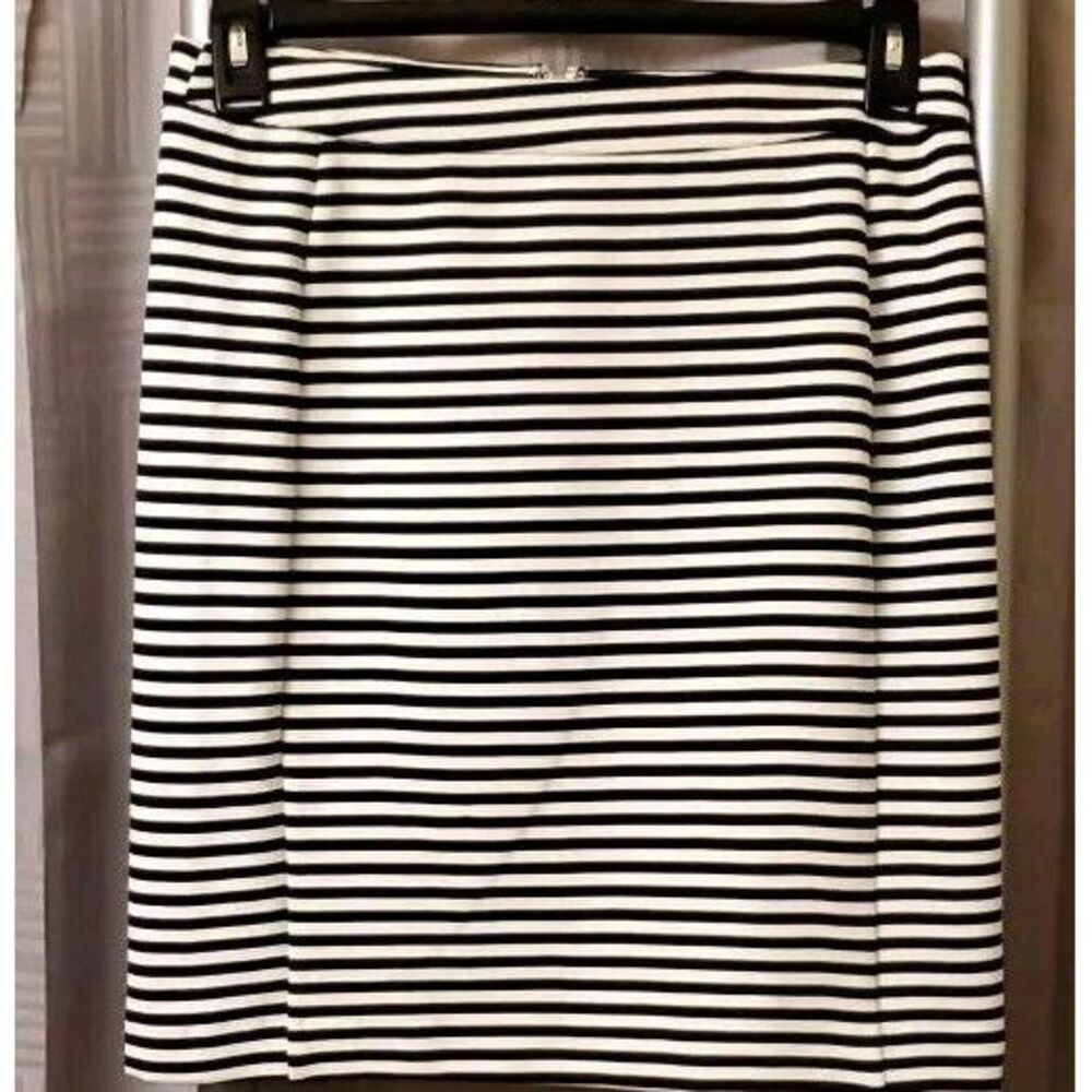 Stitch Fix 41 Hawthorn | Black White Walt Striped Skirt, Womens Size Medium